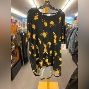 Lularoe Ana Multi Color Top NEW